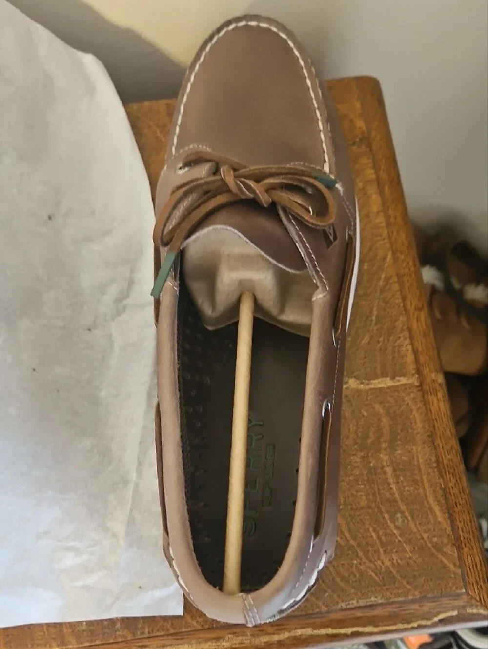 Sperry Taupe Cardboard Shoe Box with Navy Logo